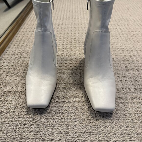 NEVER WORN Franco Sarto Pisa Mid Heel Bootie 8.5M - Picture 4 of 10